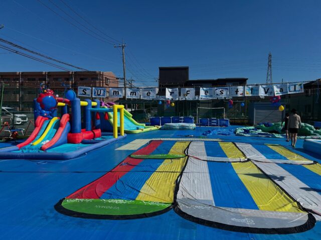 今日はSEIのお友達が楽しみにしてた
サマーフェスティバル🍧🍉🏊‍♂️🛟

大きな遊具プール・スライダー・シャボン玉🫧・水風船

スイカ🍉かき氷🍧ポップコーン🍿流しそうめん

夏休み思い出作れて良かったね♪
明日から保育園お休み。楽しい夏休みを🌻

パパさんママさん達お手伝い　ありがとうございました✨
#さくら学園SEI#認定保育園#英語型保育園#入園園児募集 #栃木市#プール#サマーフェスティバル#夏の思い出#保育園児#元気いっぱい